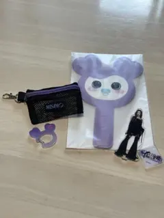 TWICE サナ サブリー スピーカー / うさぎぬいぐるみ/ハンドミラーセット TWICE MISAMO PLAY サナ サブリー ハンドミラー 手鏡 - メルカリ