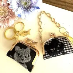 クロッチくん がま口 キーホルダー バッグチャーム 猫 黒猫 - メルカリ
