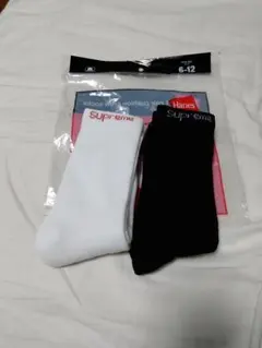 Supreme Hanesソックス 白黒　2足