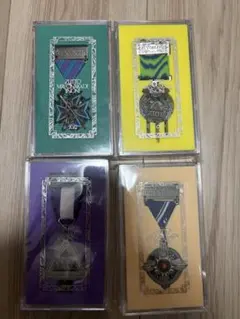 ずっと真夜中でいいのに。 勲章ピンバッジ 4種セット - メルカリ
