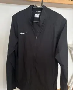 nikeナイロンジャケット