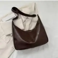 【美品】お値下げしました！レザーショルダーバッグ