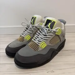 Nike Air Jordan 4 Retro LE 