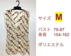 トップス　サイズ　M