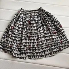 アルベロベロ　スカートのサムネイル
