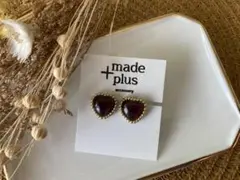 【ハンドメイド】ハート型ダークレッドピアス