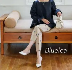 2025年最新】ブルレア ブラウスの人気アイテム - メルカリ