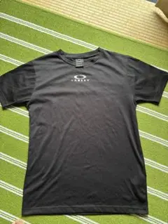 oakley Tシャツ