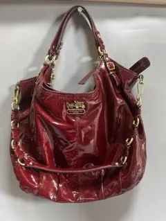 2026年最新】COACHエナメルショルダーバッグの人気アイテム - メルカリ