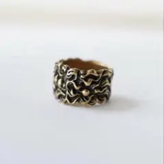 極美品✨GUCCI　グッチ　リング　指輪　たてがみ　ライオン　ゴールド　1979 極美品✨GUCCI グッチ リング 指輪 たてがみ ライオン ゴールド 1979