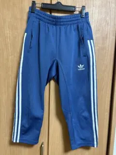 adidas アンクル丈パンツ