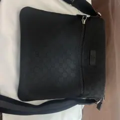 新品同様　正規品　グッチ　ショルダーバック　ＧＧパターン黒 美品