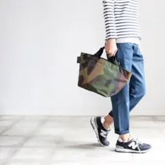 Herve Chapelier 舟形M カモフラ 迷彩 ハンドバッグ エルベのサムネイル