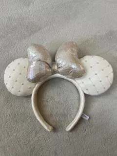 ディズニー ミニー カチューシャ 白 キルティング スパンコール 【美品】