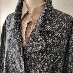 オーバーサイズ　レースジャケット 　モノトーン　長袖　テーラード襟