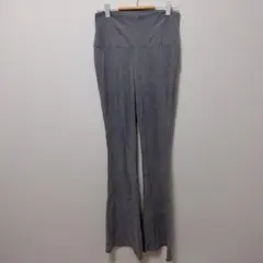 ハイウエスト フレアレギンス グレー　ストレッチ　大人女子　海外輸入