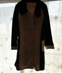 jao gia 黒とベージュのロングコート