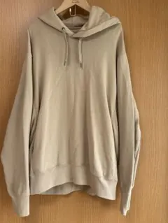 ユニクロ　ベージュ フード付き パーカー