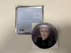 ジュン Seventeen 「NEW_」 缶バッジ