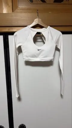 Nike DRI-FIT スポーツウェア