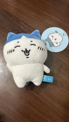 ちいかわ　生え変わりなハチワレマスコット　パツワレ