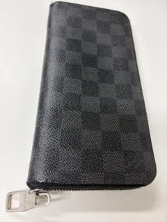 Louis Vuitton ダミエ グラフィット 長財布
