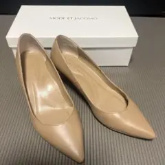 MODE ET JACOMO ベージュ ポインテッドトゥパンプス