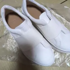 12/31　UGG 厚底スリッポン