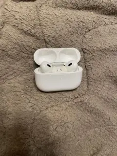 AirPodspro2第二世代　本体 充電ケース付き