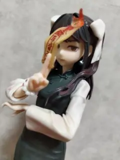 チャイナドレス　フィギュア