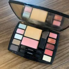 シャネル トラベル メイクアップ パレット デスティネーション(海外限定品)