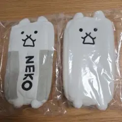 にゃんこ大戦争 チャーム付きぬいぐるみペンポーチ 2種セット新品未使用品です。