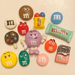 クロックスアクセサリー　ジビッツ　お菓子