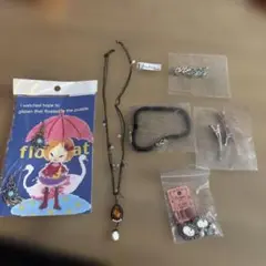 ネックレスとヘアクリップ　ピアス　まとめ売り