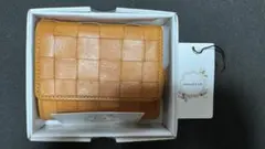 Sarai 三つ折り財布