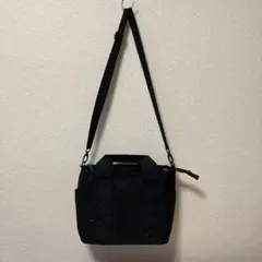 Item thumbnail for item 7dc9fe3b-778a-4dee-9b47-be563340242f