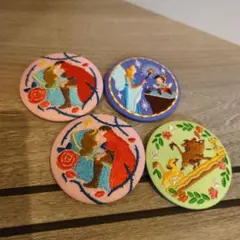 ディズニー　刺繍缶バッジ 4個セット