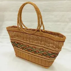 Item thumbnail for item 66cccdf0-cb79-4da1-ac05-ab90f807546f