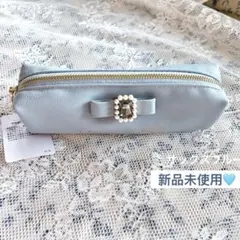 Maison de FLEUR パールビジュー合皮リボンロングポーチ　ペンケース