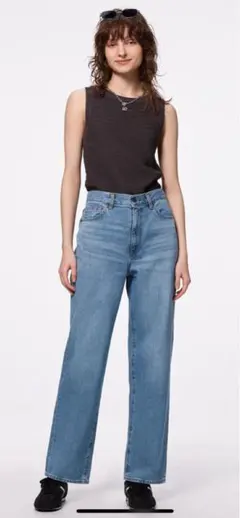 GU ハイライズストレートジーンズ　X L