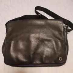 HUNTING WORLD 黒 レザー ショルダーバッグ