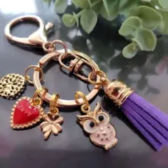 ※♡幸せふくろうピンク＆ハート♡Handmadeキーホルダー♪