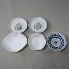 花柄陶器皿5枚　小皿　A17