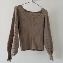 ニット　ベージュ　earth music&ecology