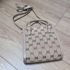 FIRANO VITA ショルダーバッグ