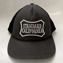 【STANDARD CALIFORNIA ロゴ刺繍】メッシュキャップ 黒