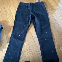 デニムパンツのサムネイル