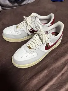 Nike Air Force 1 ホワイト/レッド　スニーカー