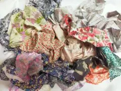 《リバティ生地》ちっちゃいハギレ　115gセット