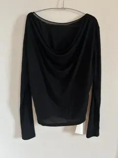 新品（タグ付き・試着のみ）　nairo 長袖カットソー ブラック